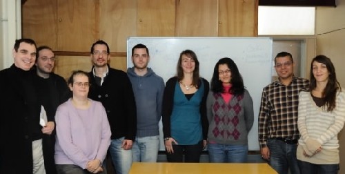 Equipe du laboratoire GBA (Cnam): De gauche à droite : Jean-François Zagury, Matthieu Montes, Hélène Guillemain, Jean-Louis Spadoni, Vincent Laville, Nathalie Lagarde, Nesine Ben Nasr, Taoufik Labib, Sigrid Le Clerc