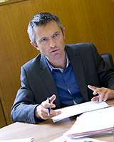 Gilles Garel, directeur du Lirsa Gilles Garel, directeur du Lirsa